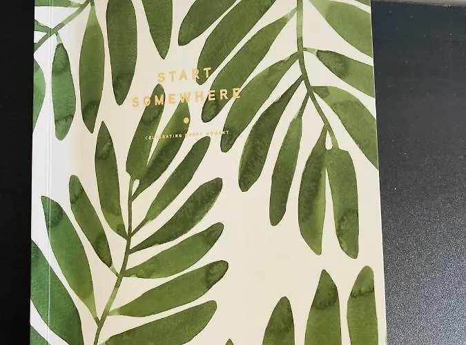 La Roseraie Apartment *